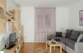 Отель Apartments Manila  Загреб